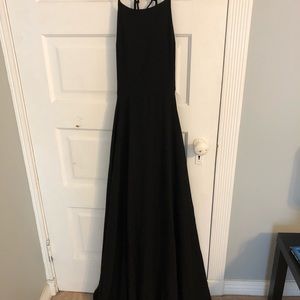 Lulu’s strappy back maxi dress
